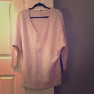 Medium Free People Pink V-neck Sweater.
